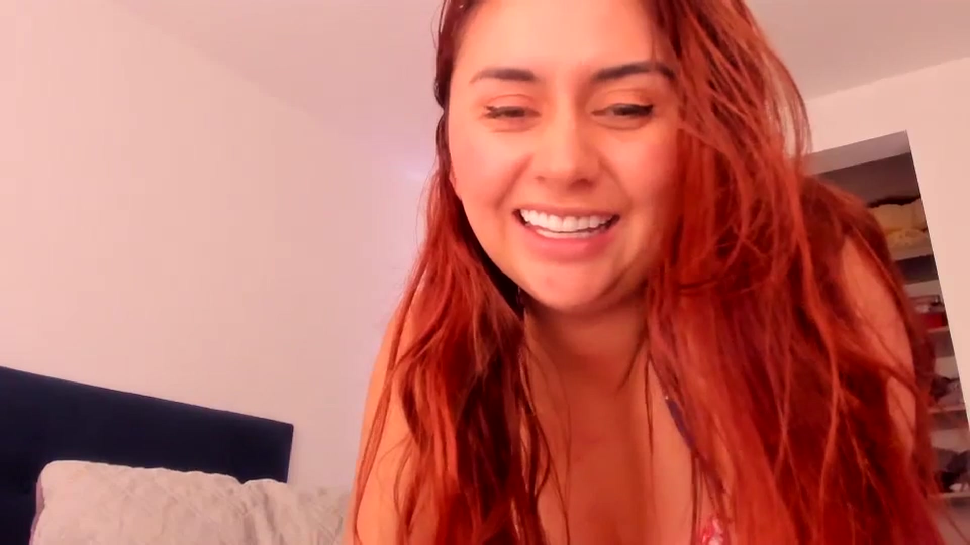 NaughtySaraa video thumbnail