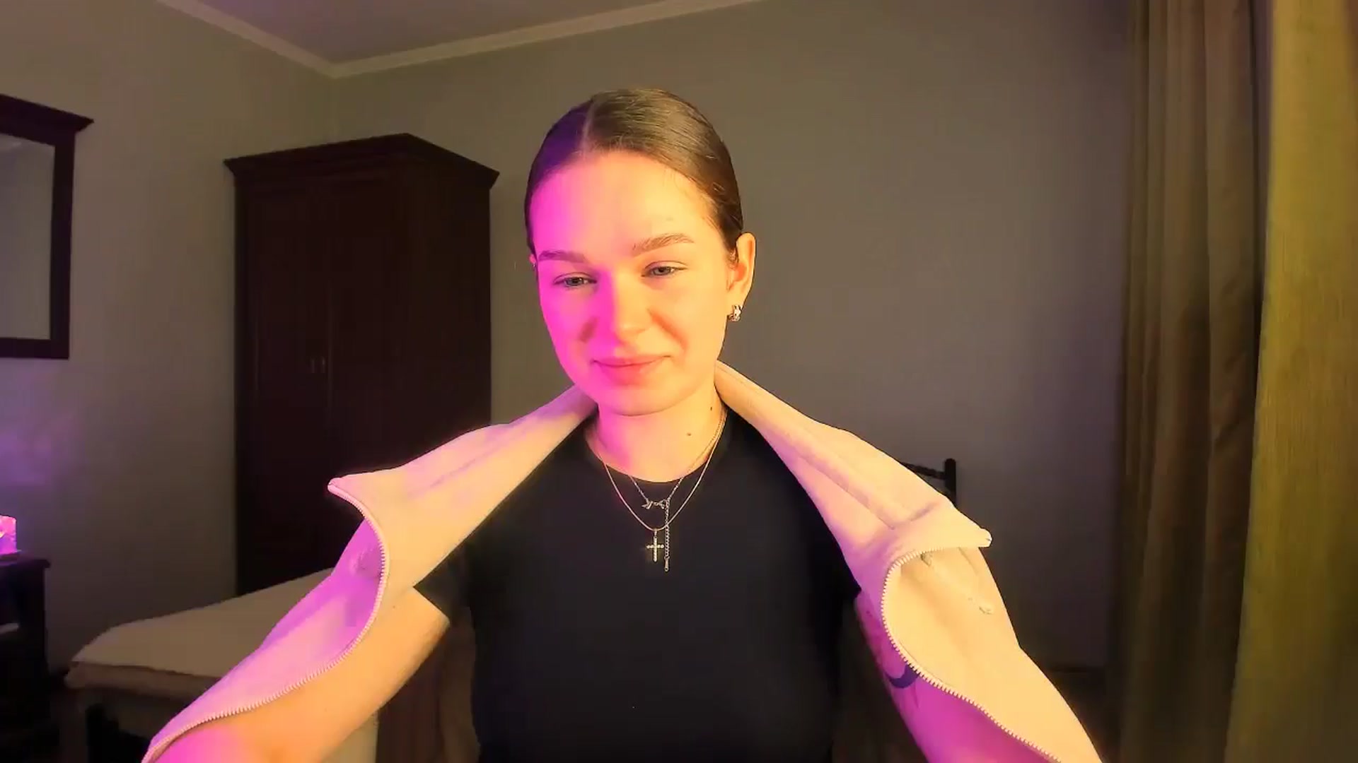 HeyAlisa video thumbnail