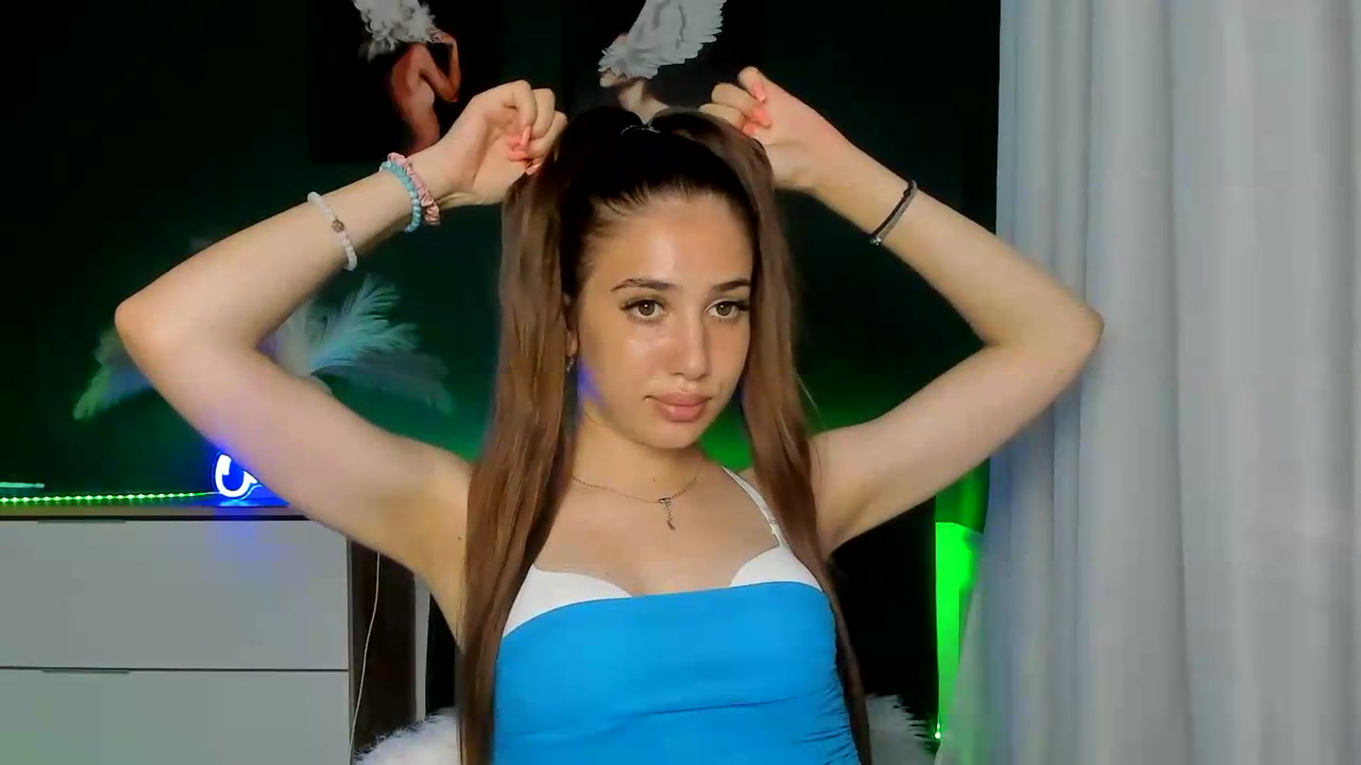 AlexaPirs video thumbnail
