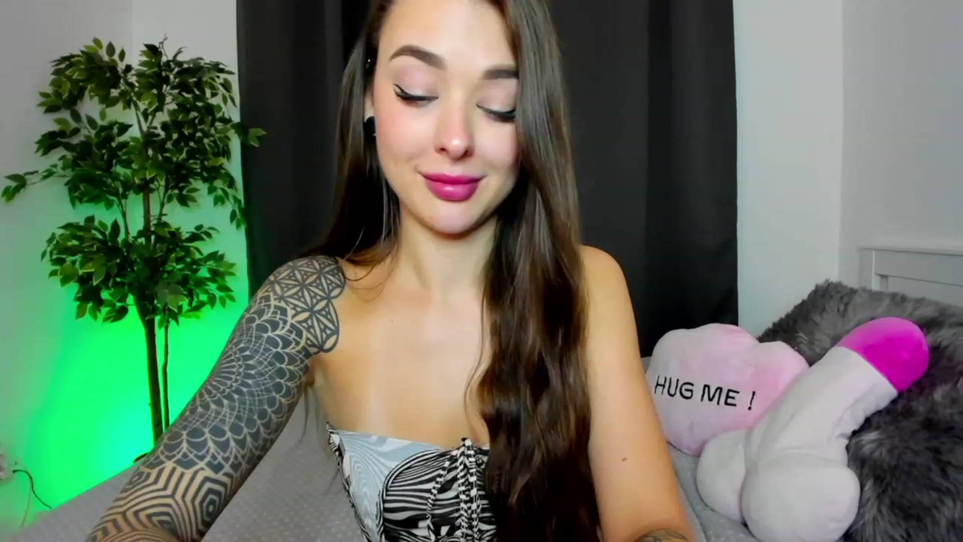 Jul_la_la video thumbnail