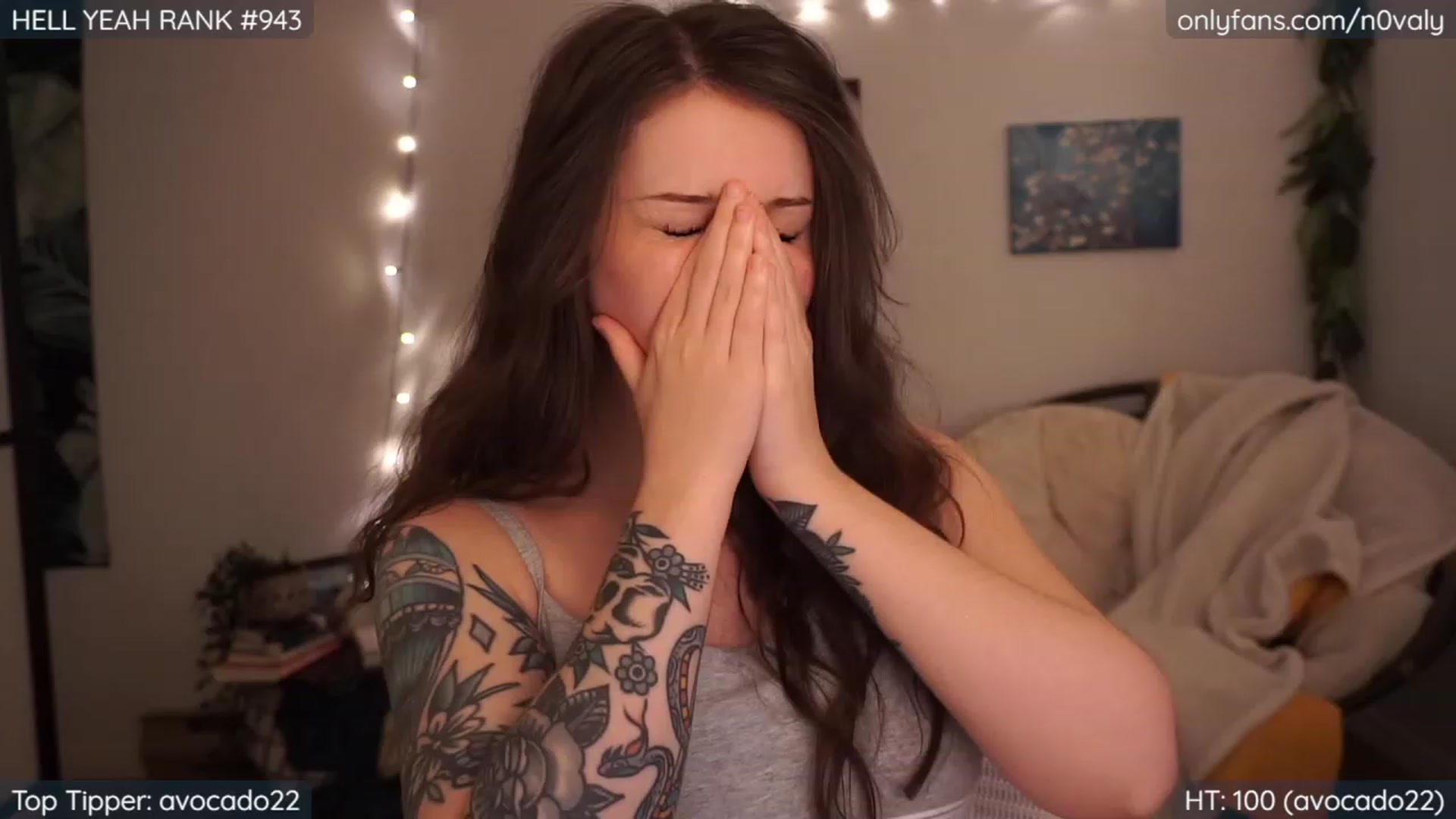 N0valy video thumbnail