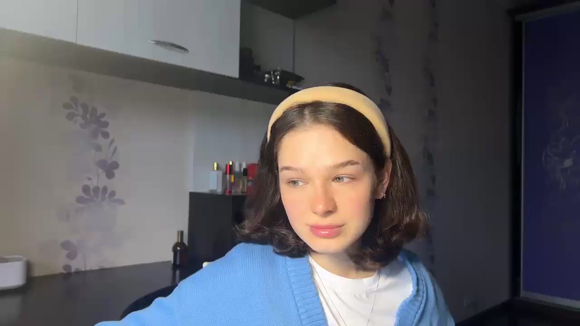 HeyAlisa video thumbnail