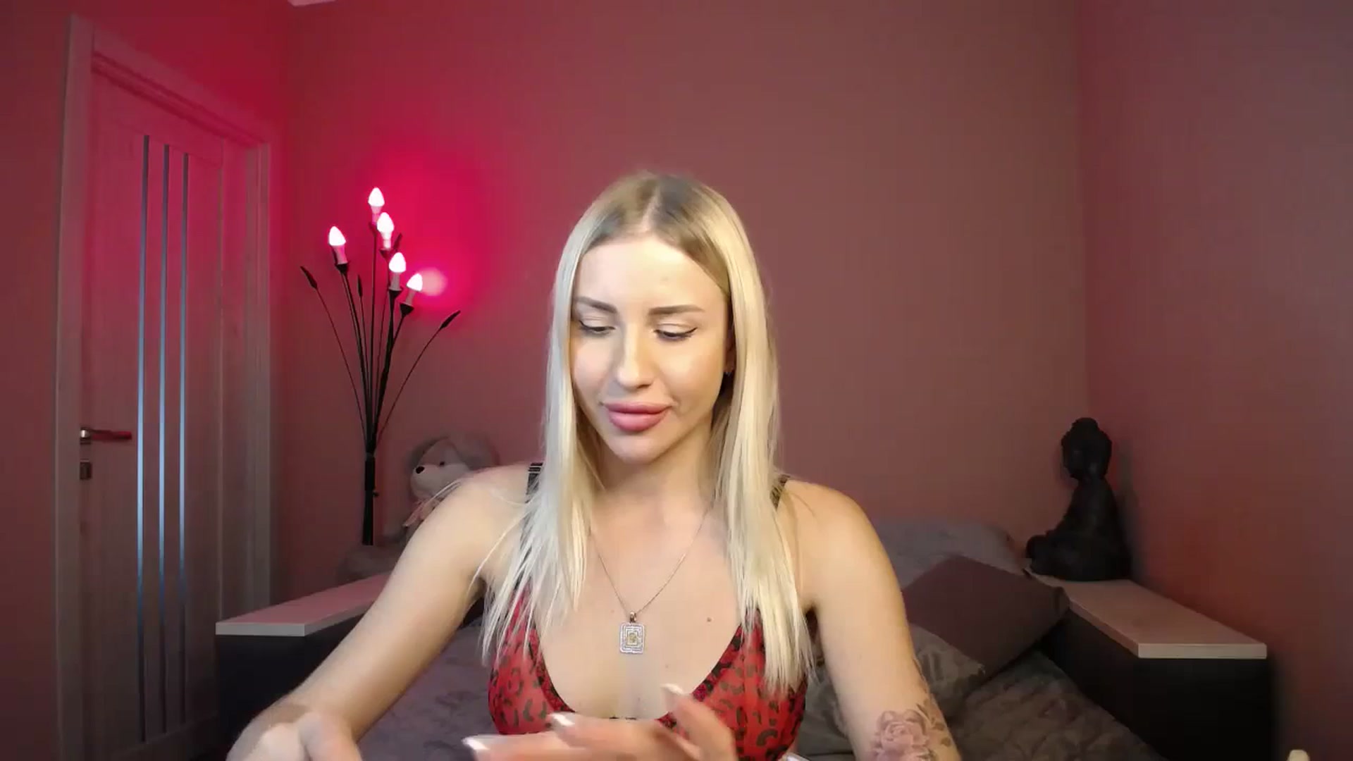 KimKalash video thumbnail