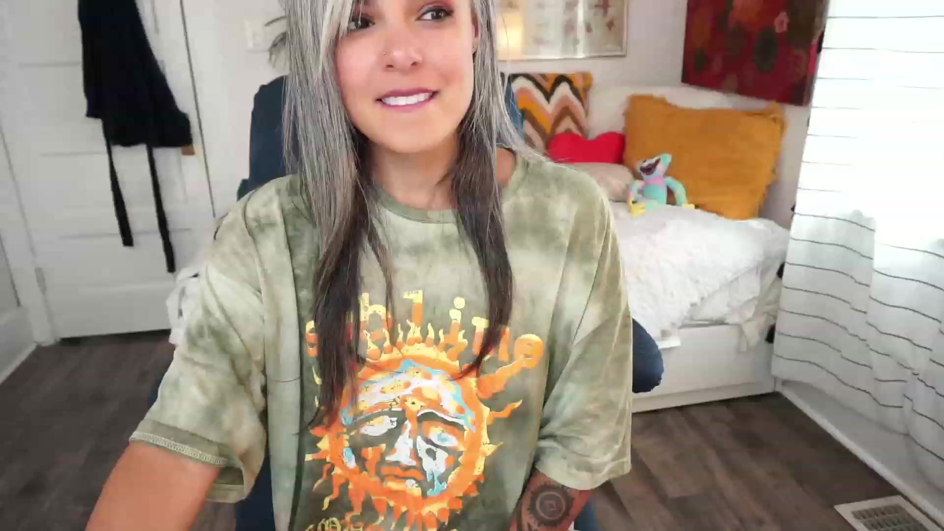 AprilJames video thumbnail