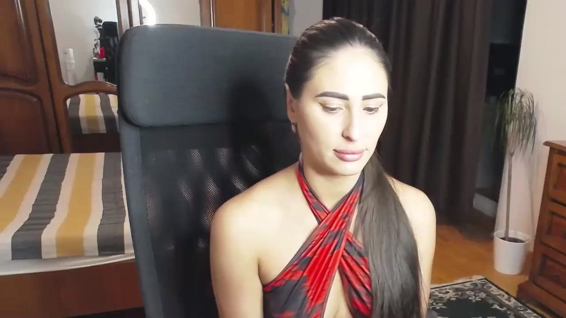 MaraHari video thumbnail