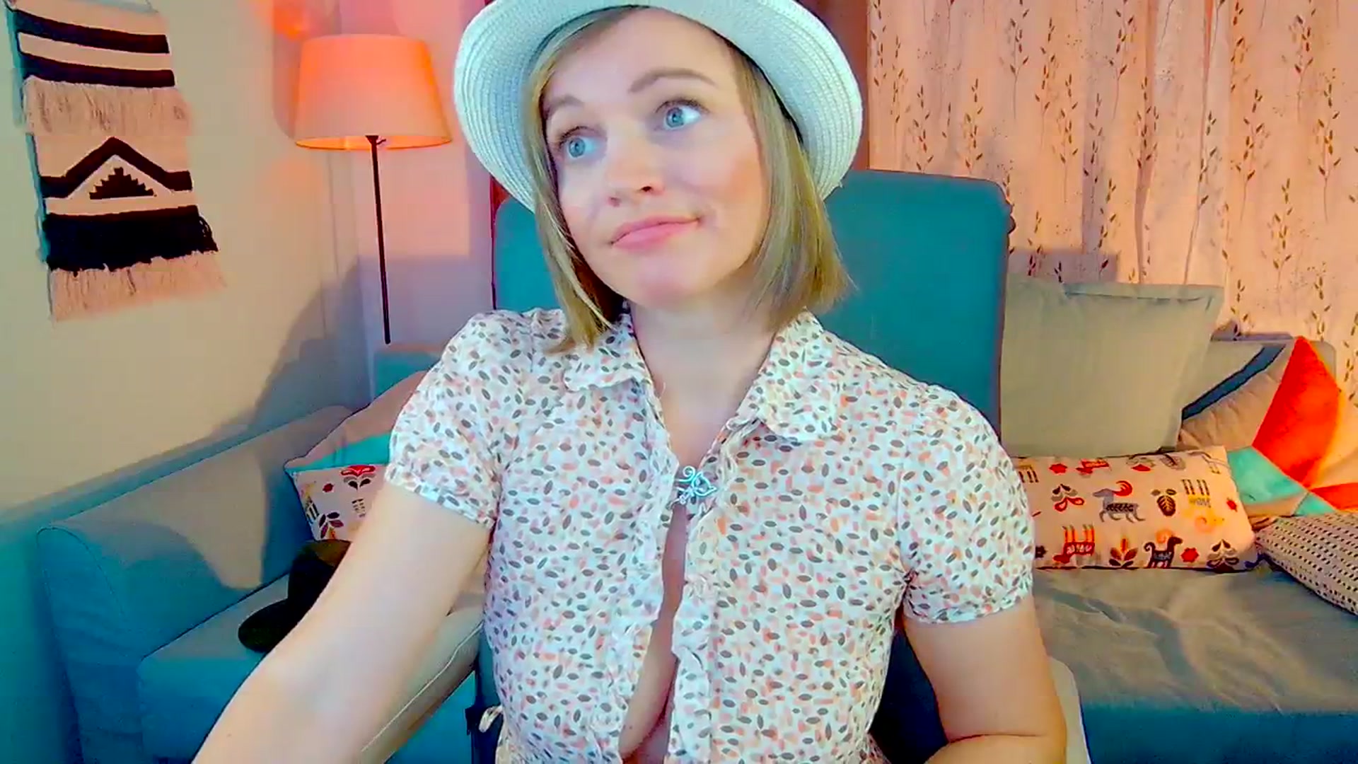SweetDazzle video thumbnail