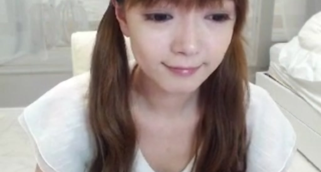 XxMayuka video thumbnail