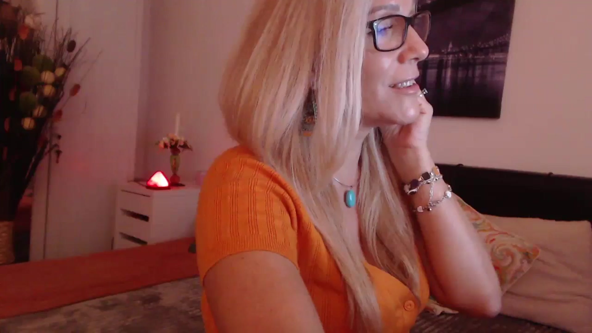 Reeya71 video thumbnail