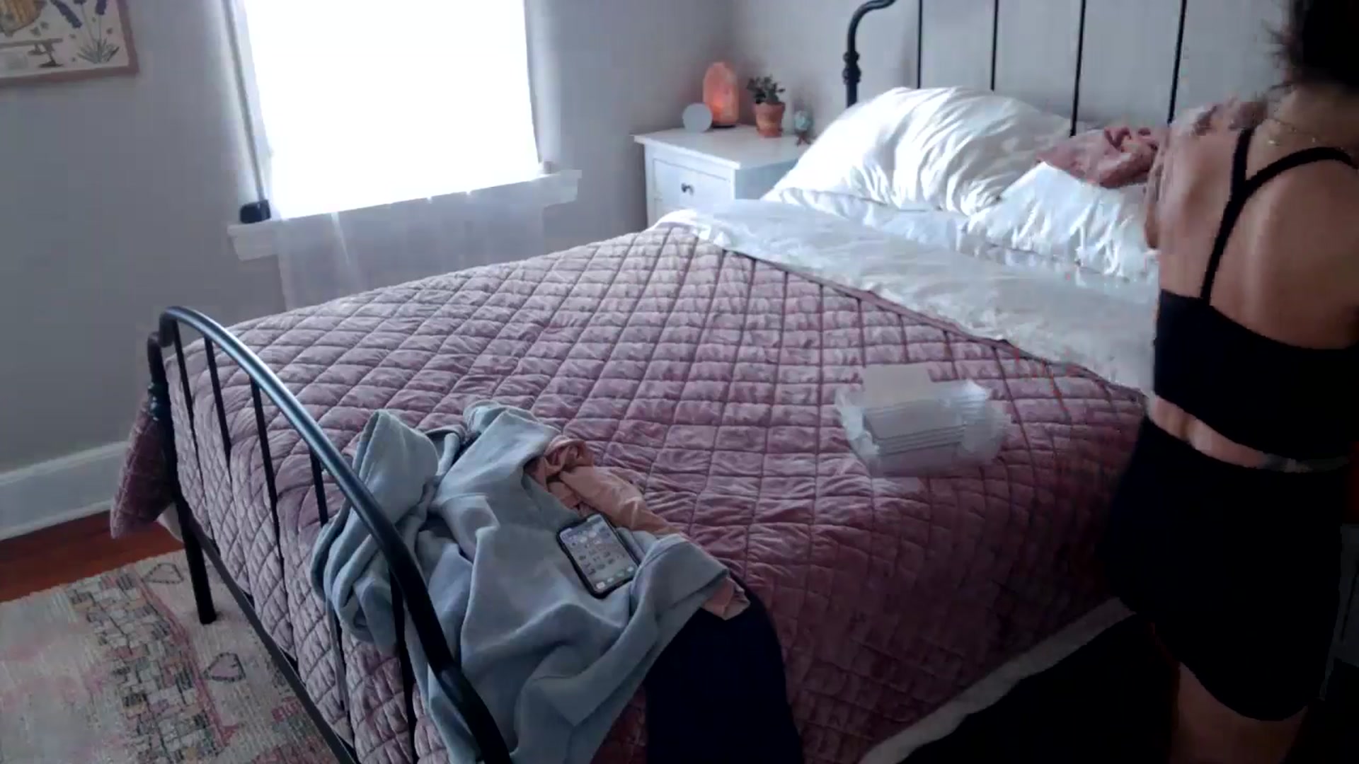 Lena_bee video thumbnail