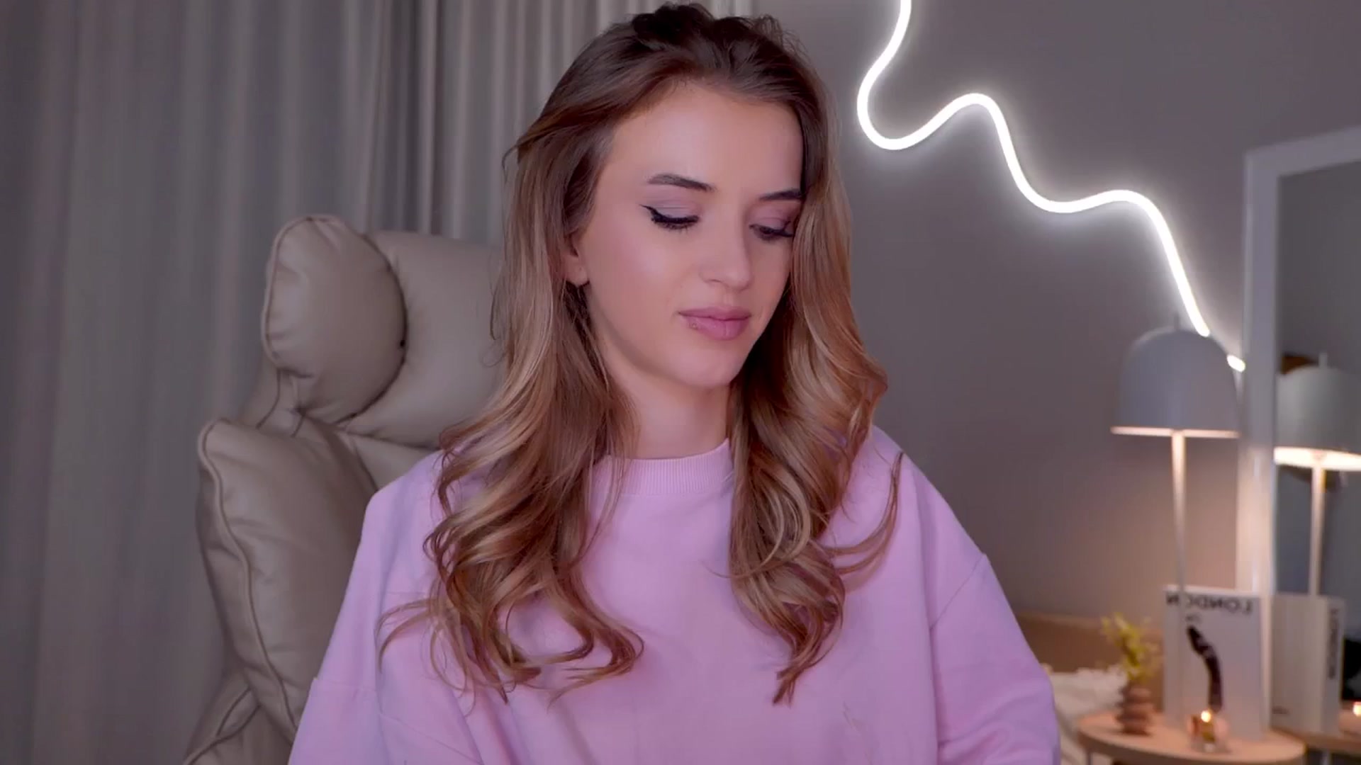 YannaJeen video thumbnail