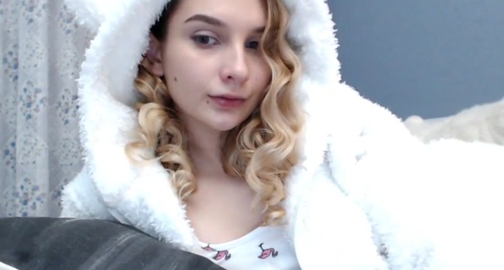 Kitten_liss video thumbnail