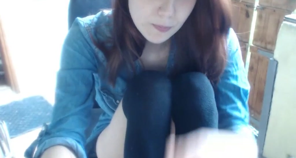 Annie_Holmes video thumbnail