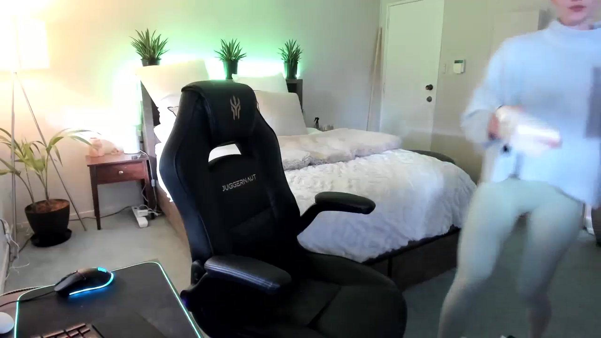 Alice_NZ video thumbnail