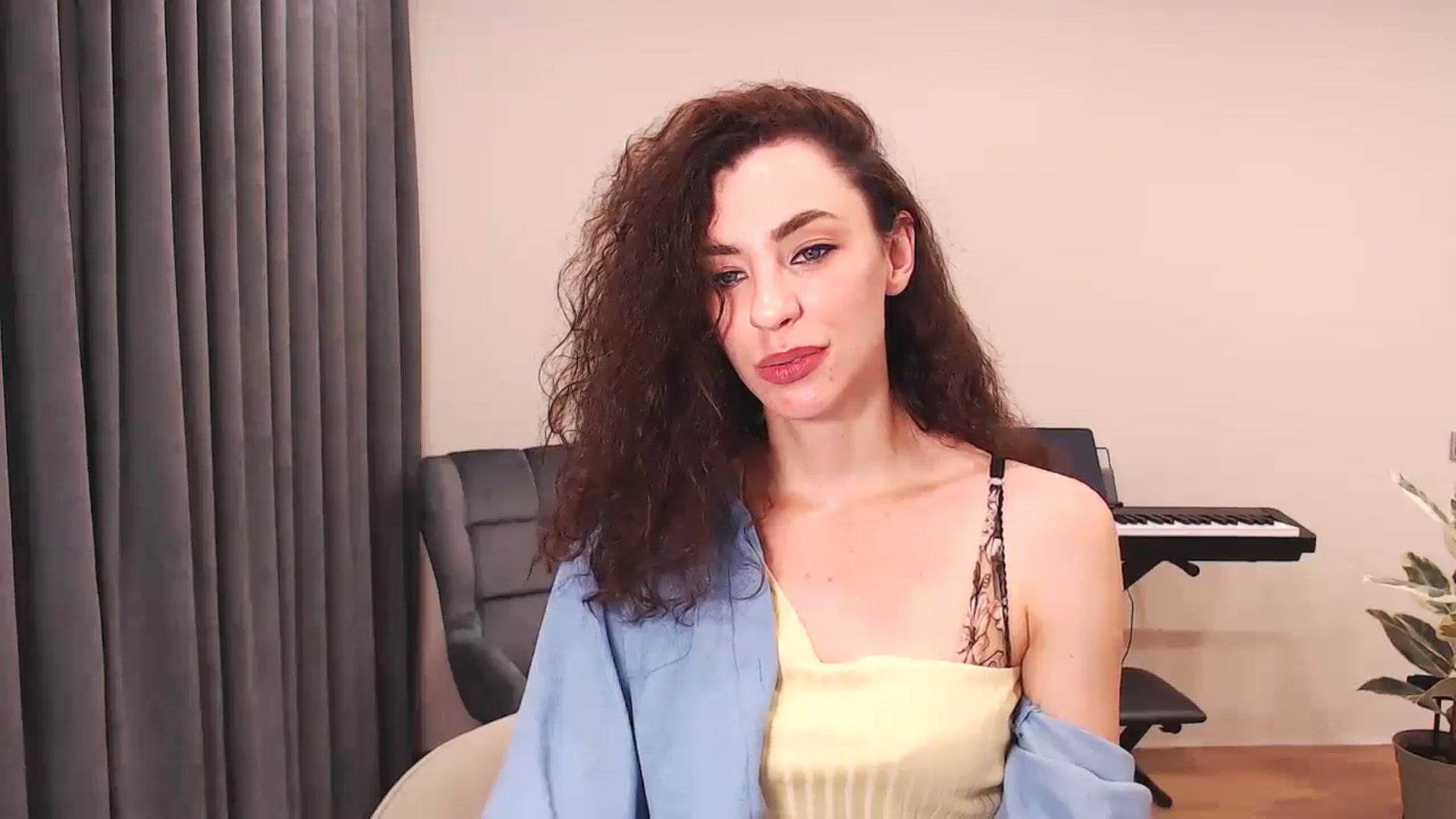 Millla_Mi video thumbnail