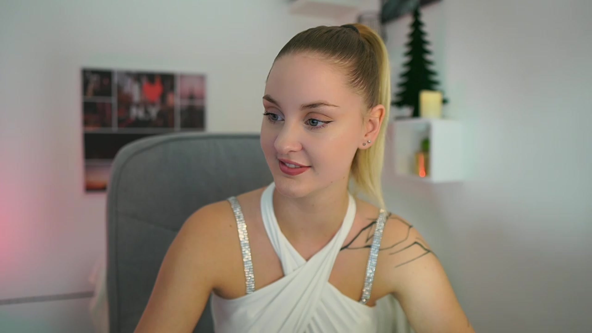 NatalliaStarr video thumbnail