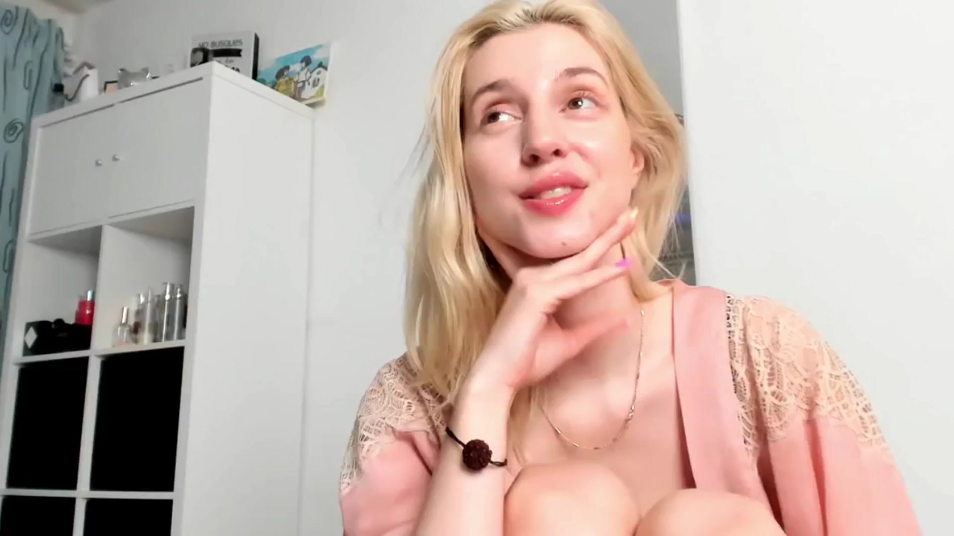KenzieDawton video thumbnail