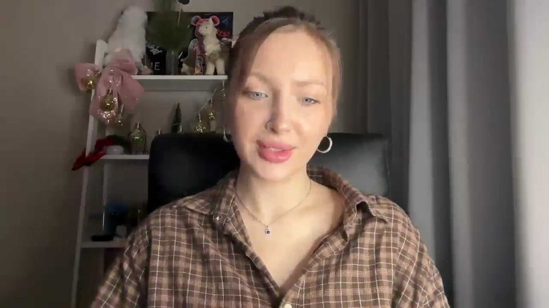 Di_Pearl video thumbnail