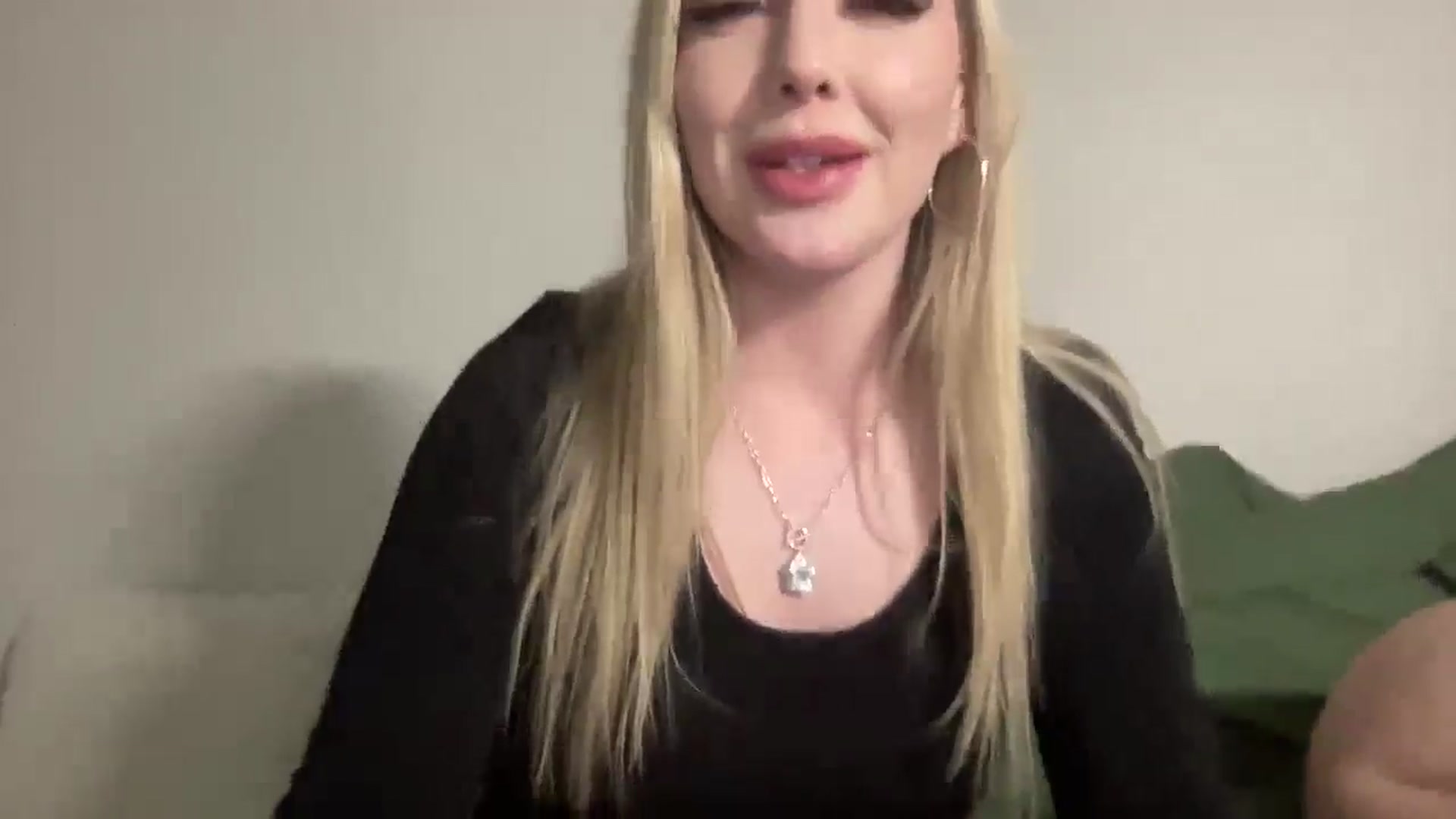AshleyMarina video thumbnail