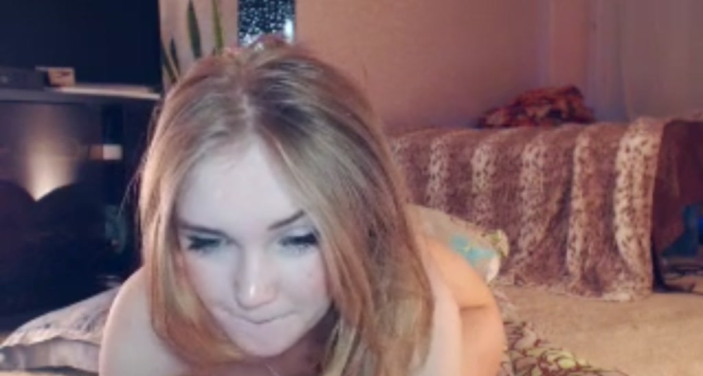 Babydollsxxx video thumbnail