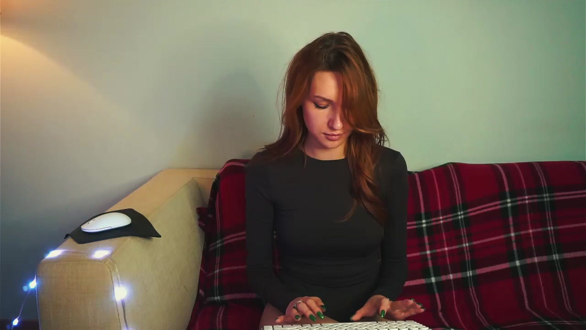 LovelyGin video thumbnail