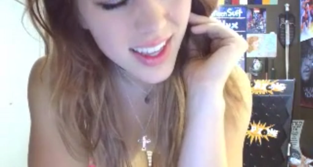 MissMolly video thumbnail