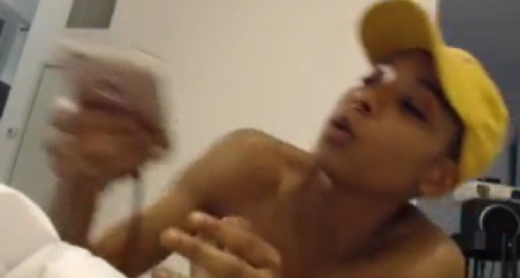 Reyy_ video thumbnail