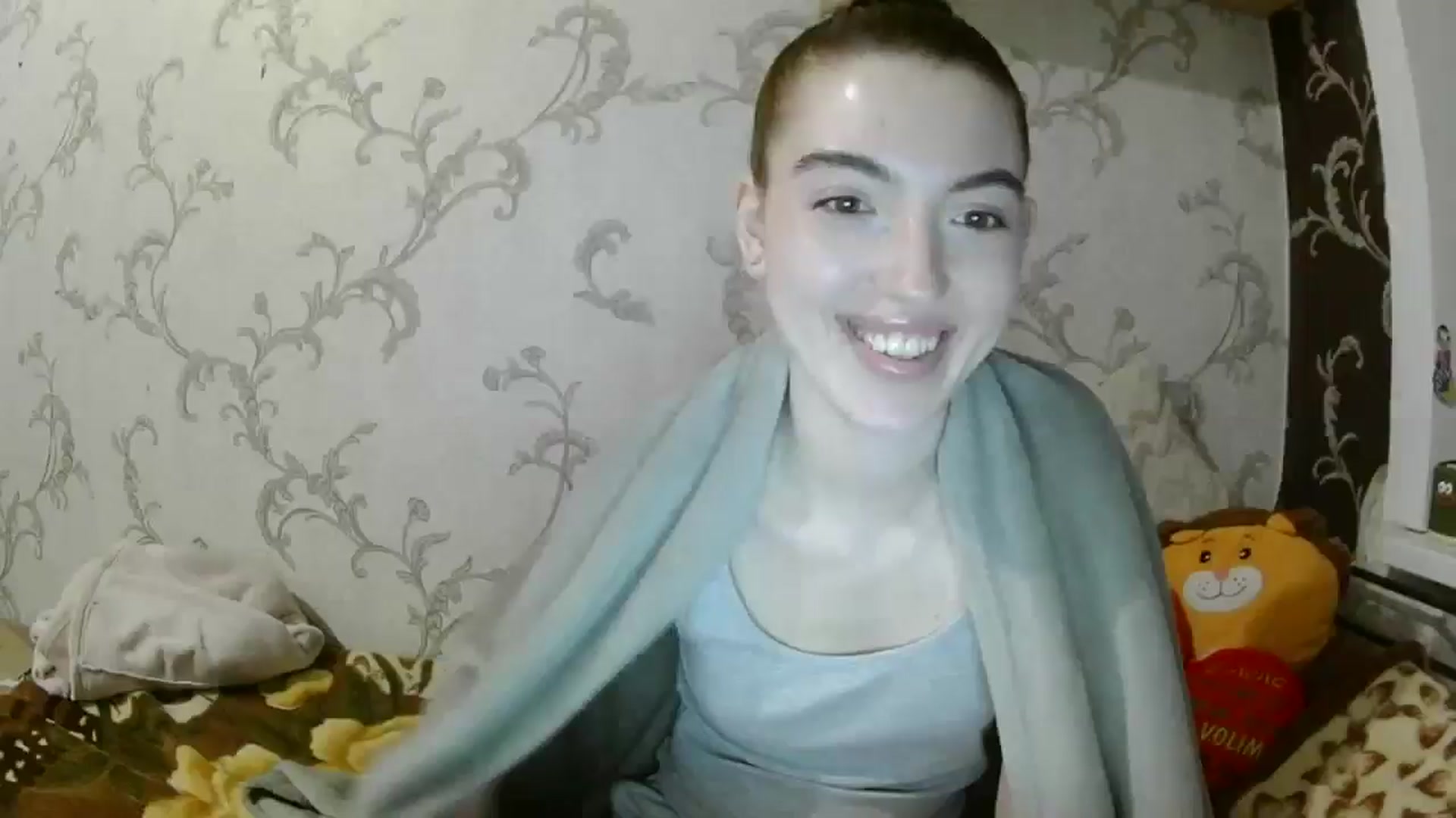 LilyUrban video thumbnail