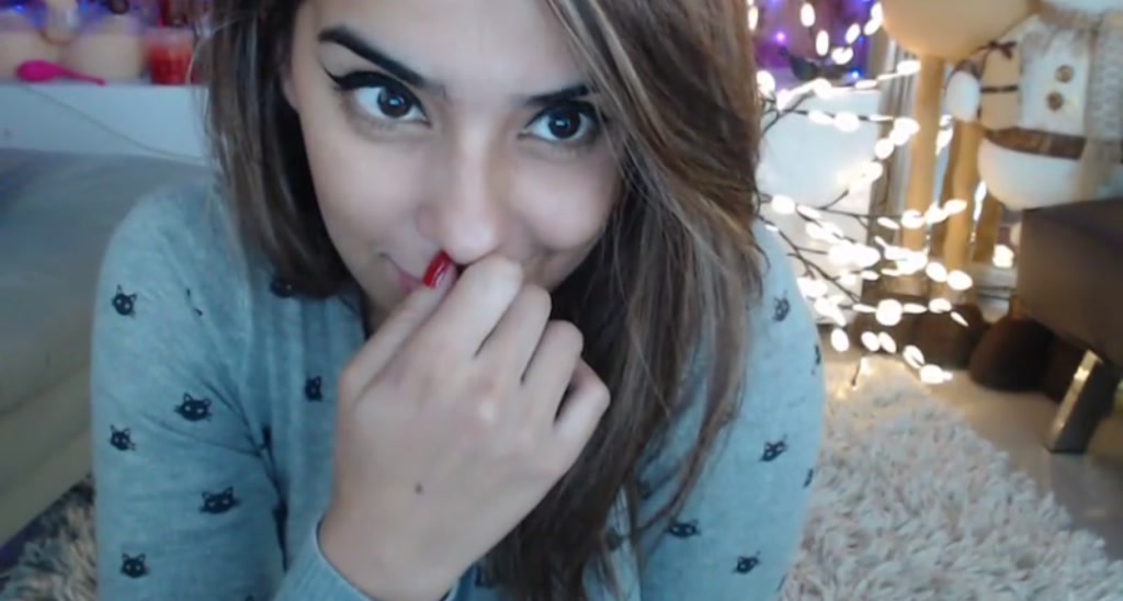 kamikiss video thumbnail