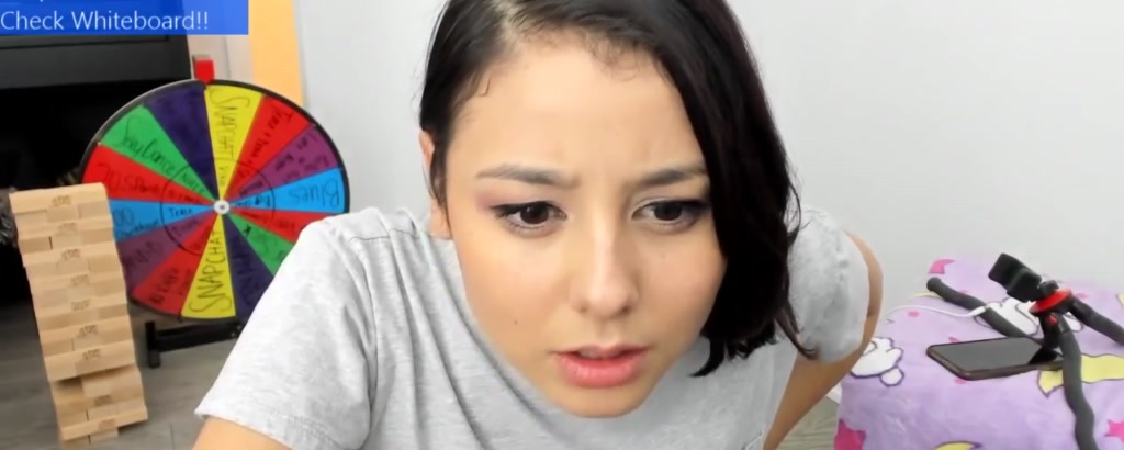 MissLunaMiel video thumbnail