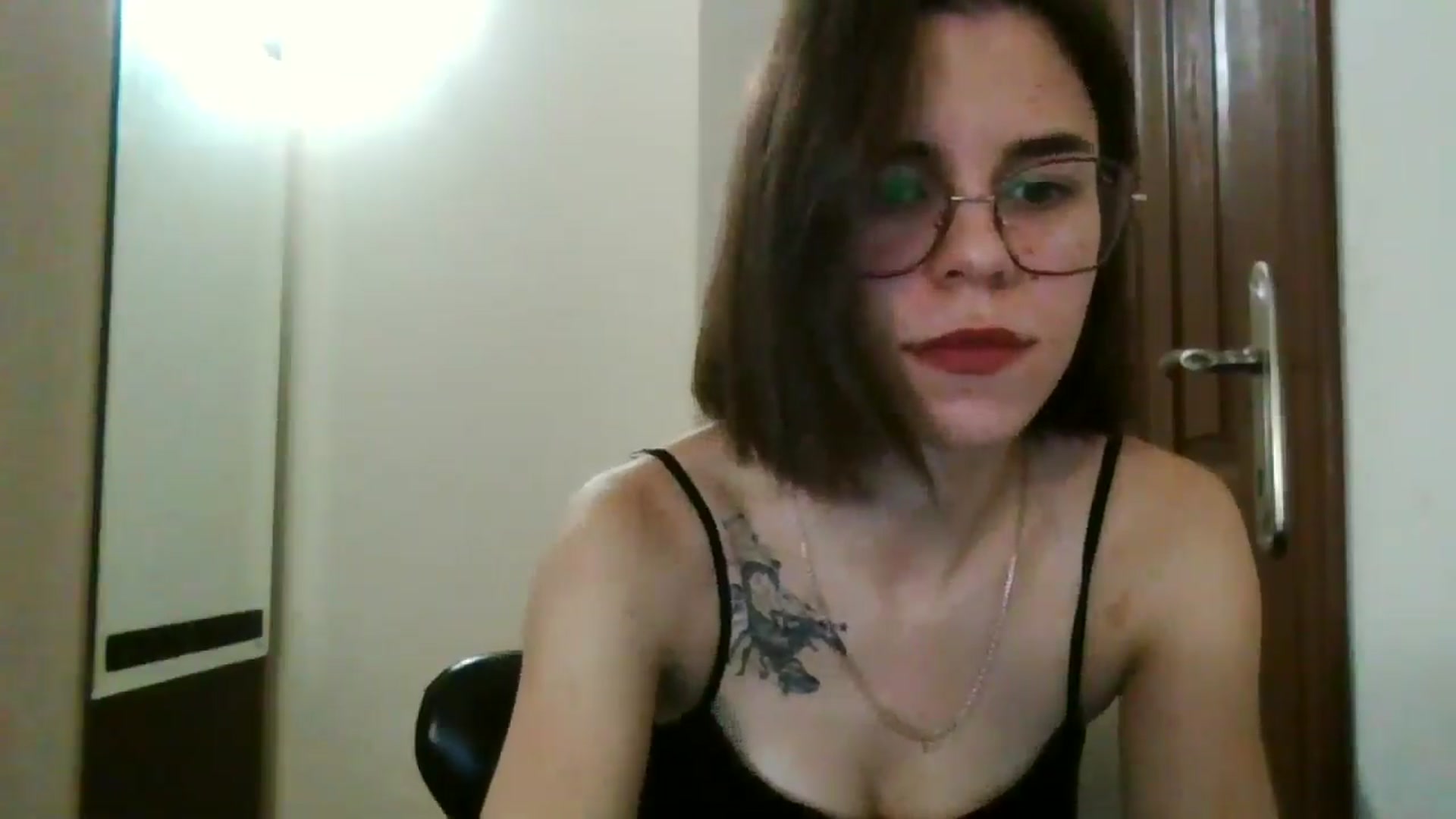 EmilyWills video thumbnail