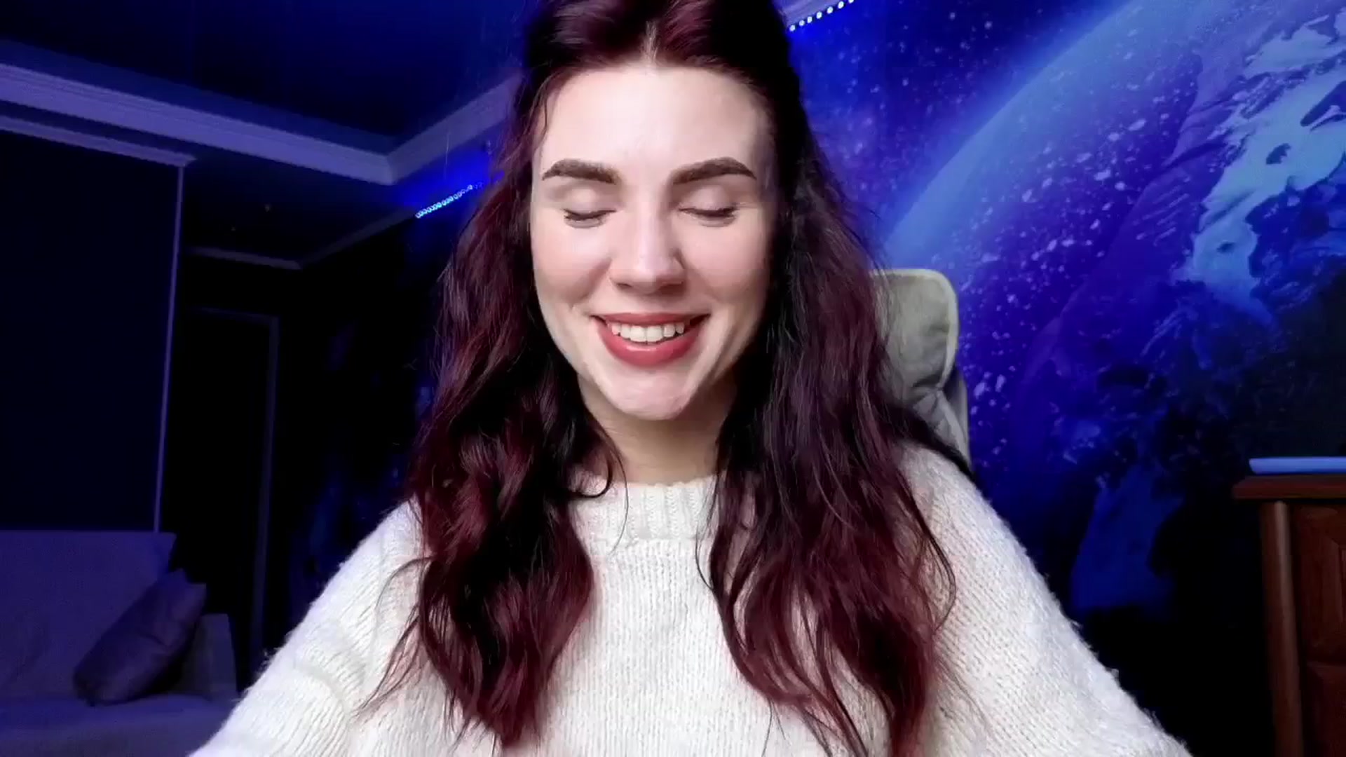 MiaLuxe video thumbnail