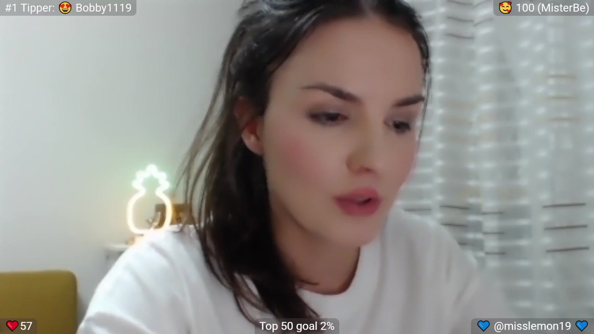 MissReno video thumbnail