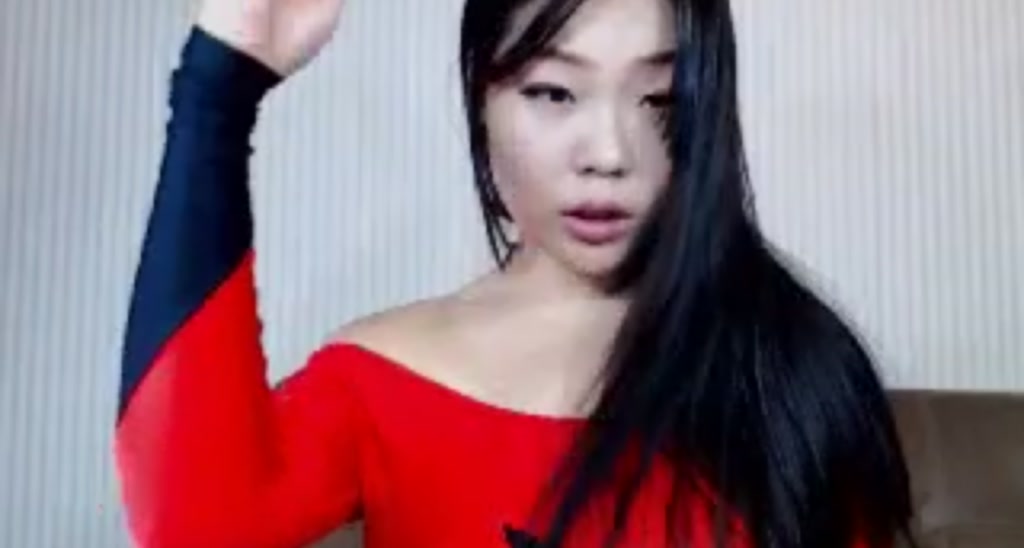 LeenaQ video thumbnail