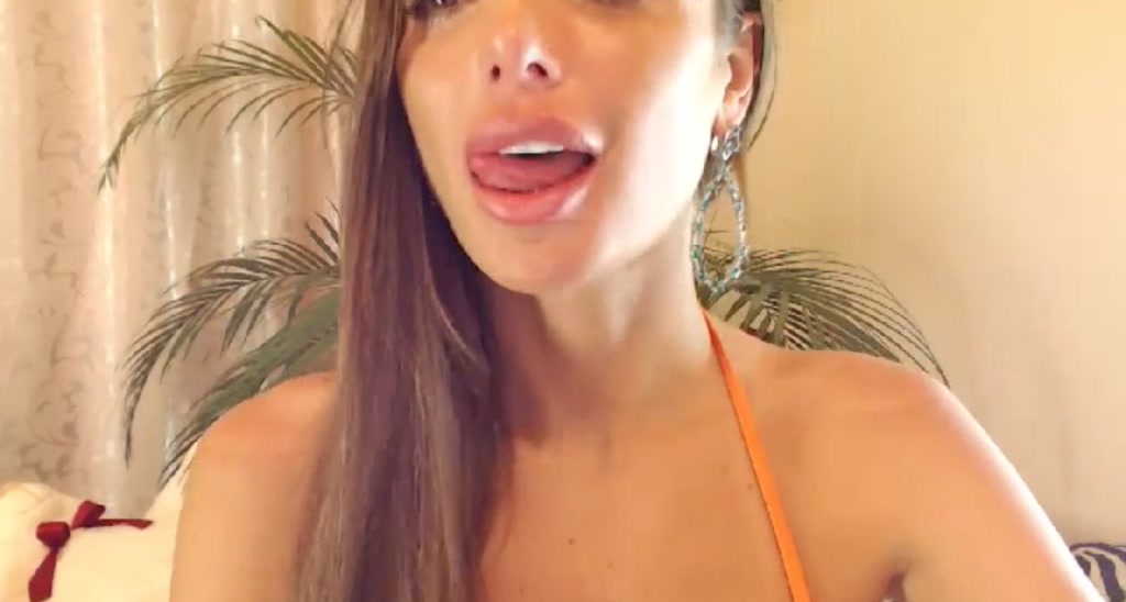 MindyMoore video thumbnail