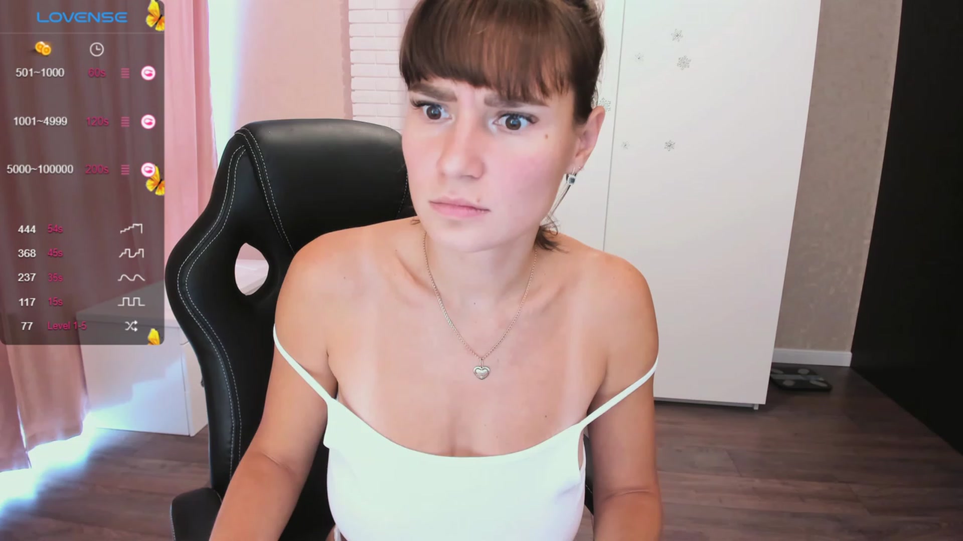 HollyMollyy video thumbnail