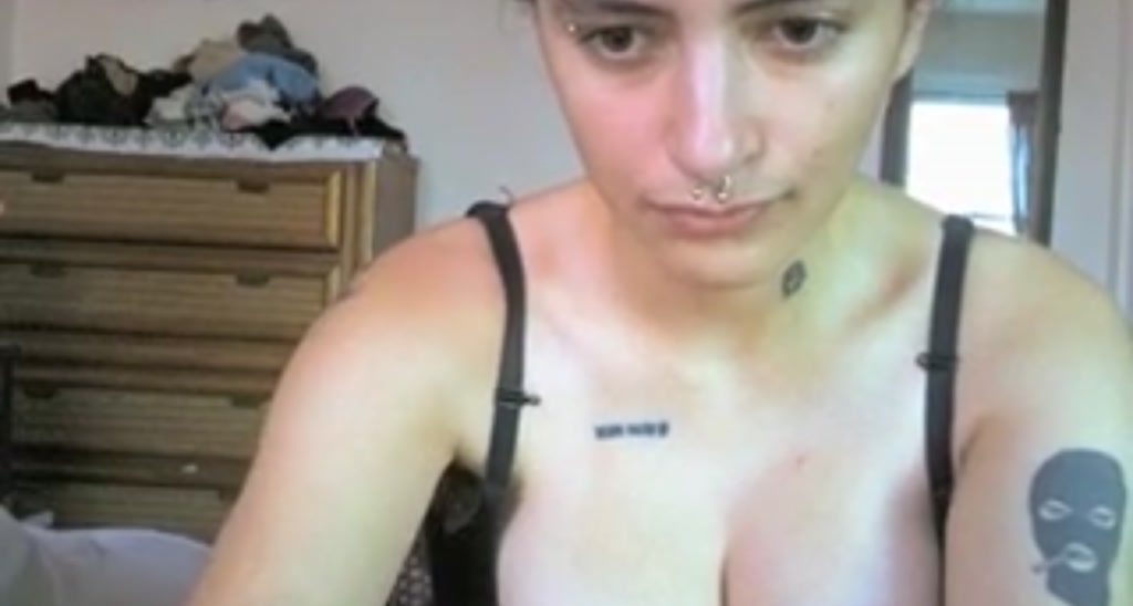 Val_Santos video thumbnail