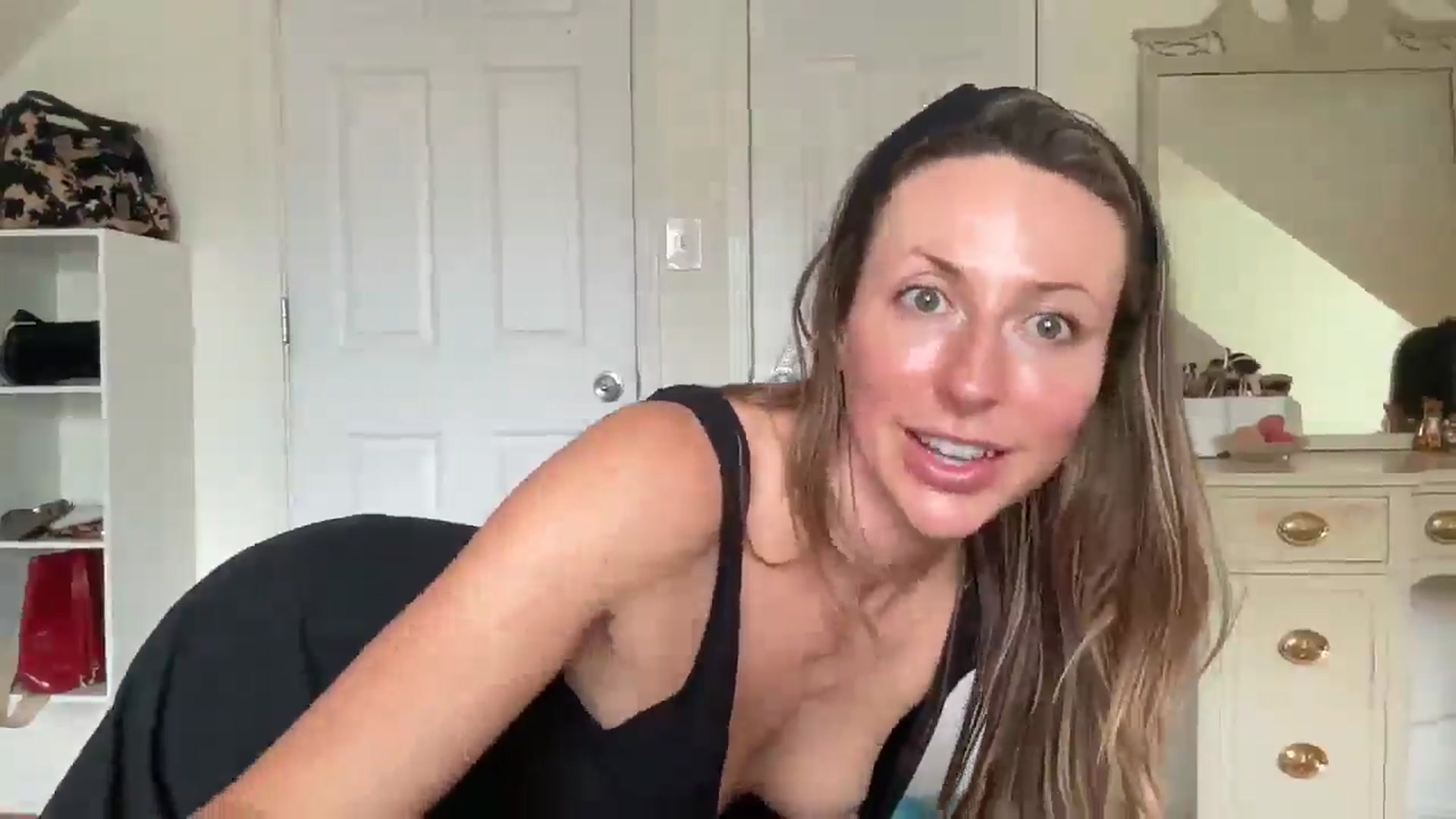 bellabaxxxter video thumbnail