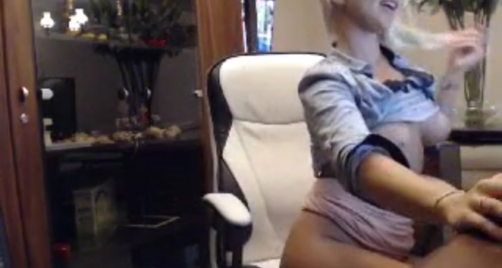 Innocentdoll_ video thumbnail