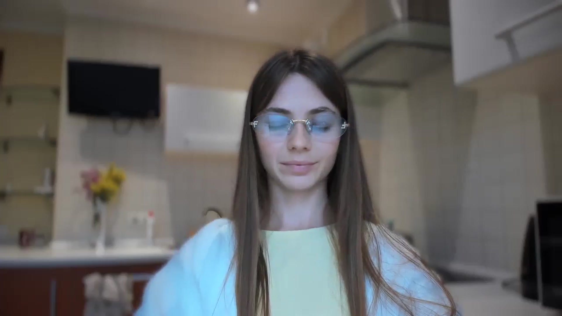 ButterFlyMiss video thumbnail