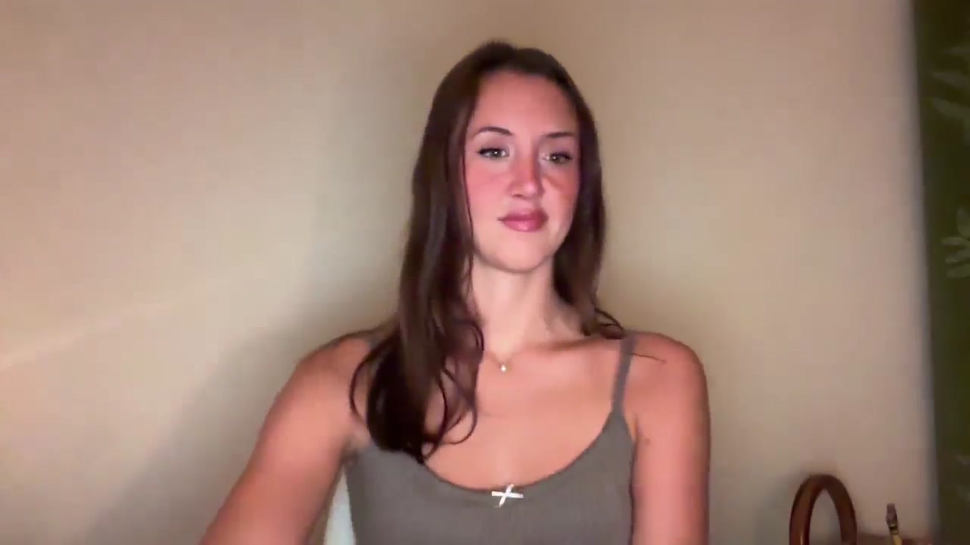 SarahBttrfly video thumbnail