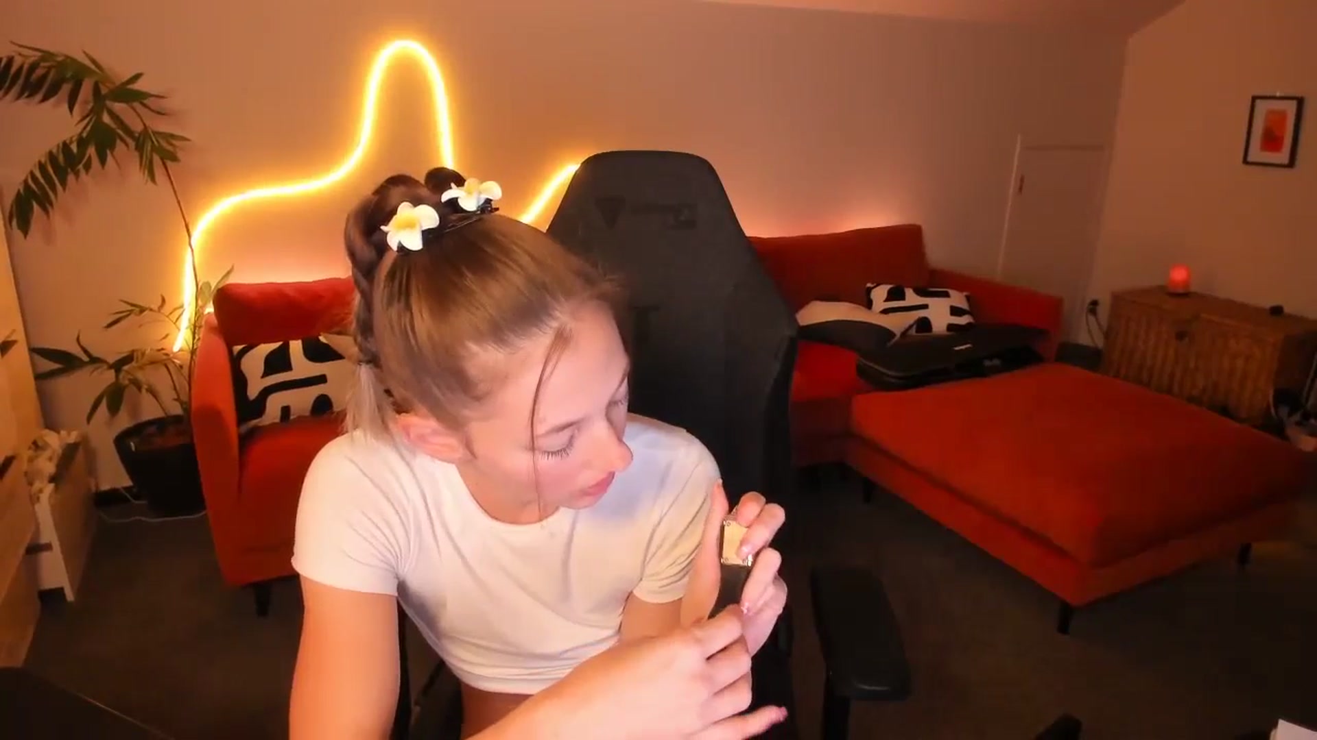 Alice_NZ video thumbnail