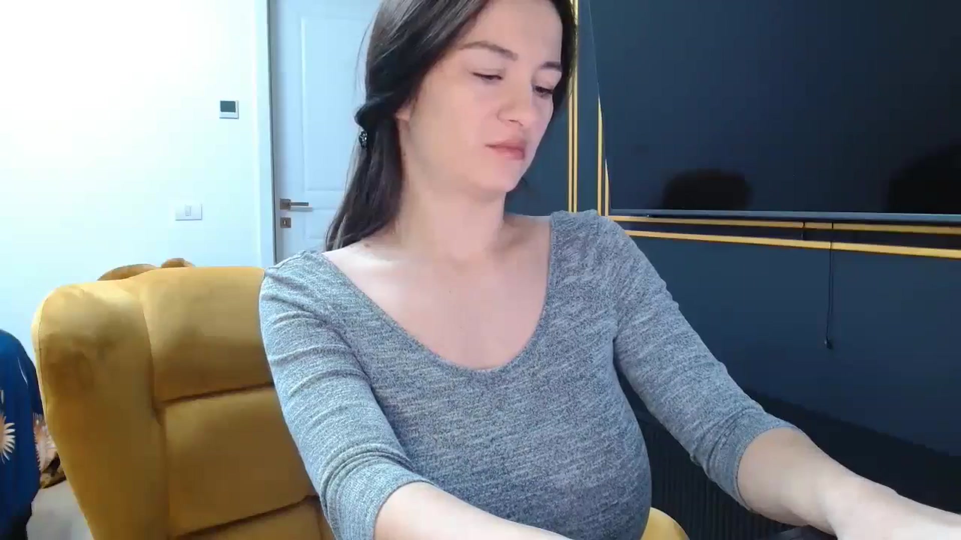 LoryBell video thumbnail