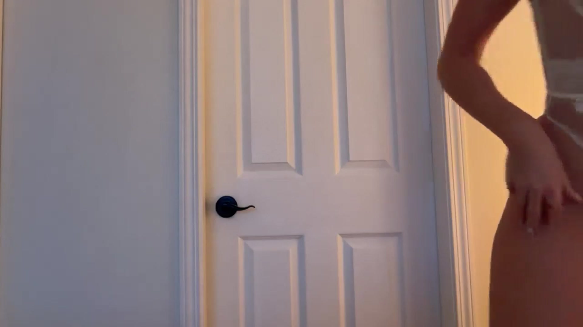 DailyTease video thumbnail
