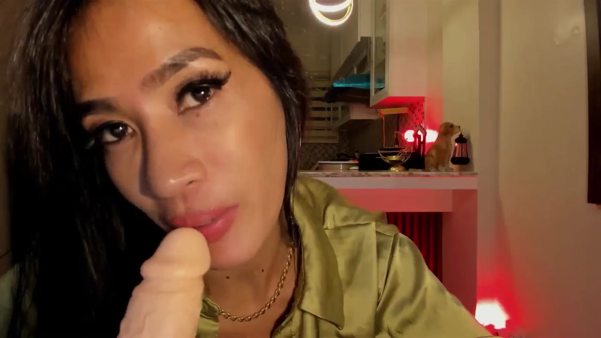 QueenDevilXXX video thumbnail
