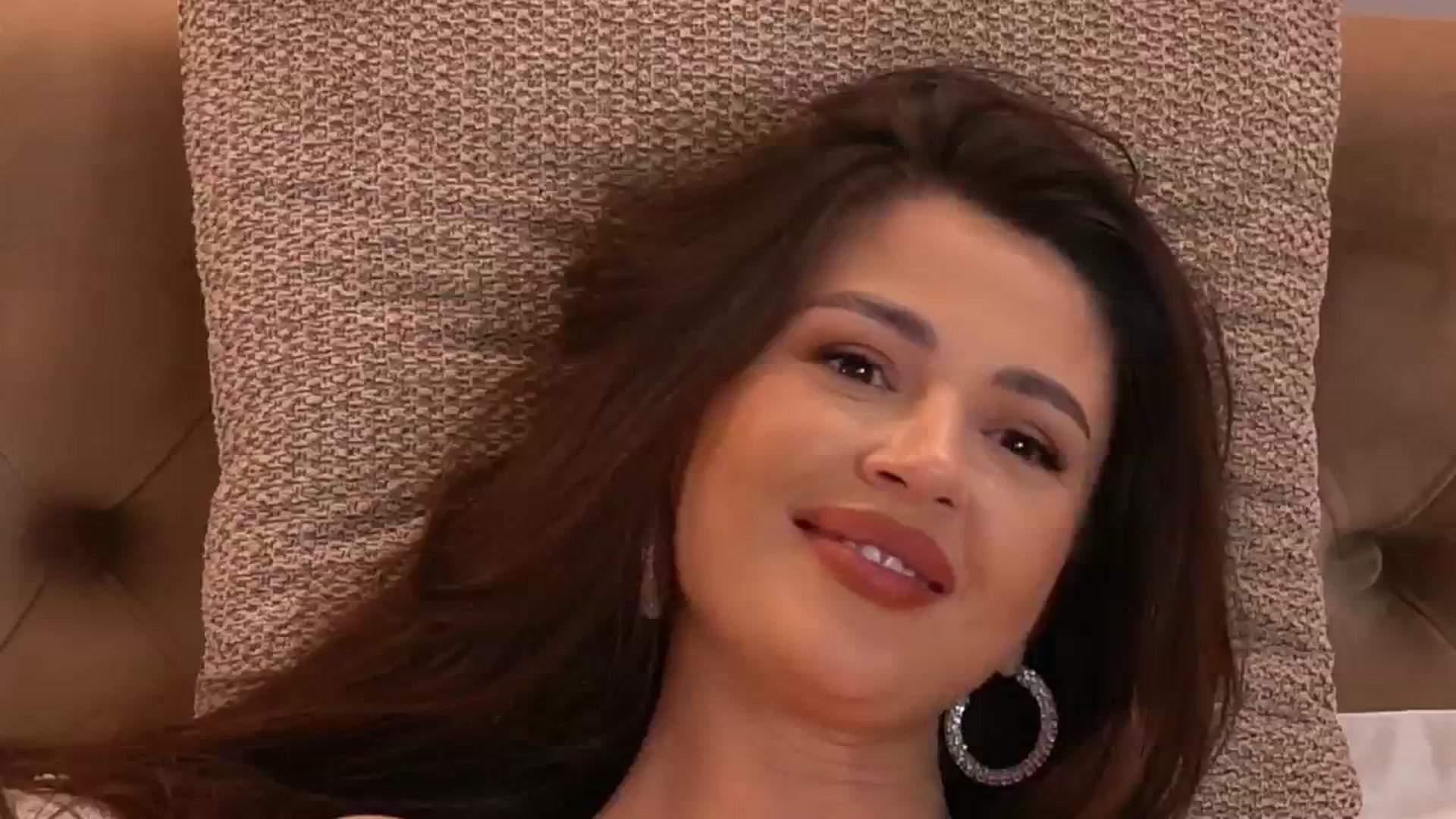 AshleyBae video thumbnail