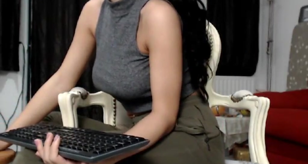 GossipJessica video thumbnail