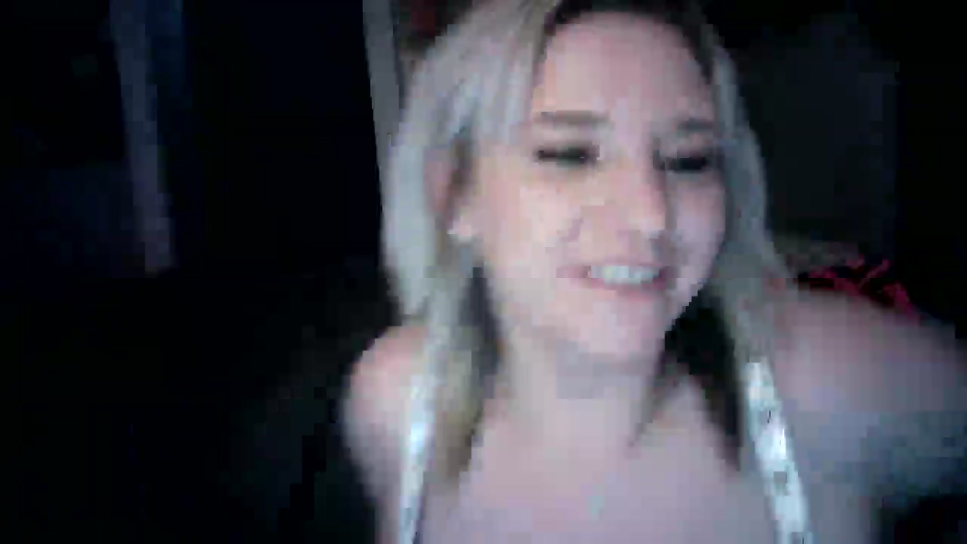 LusciousLindz video thumbnail