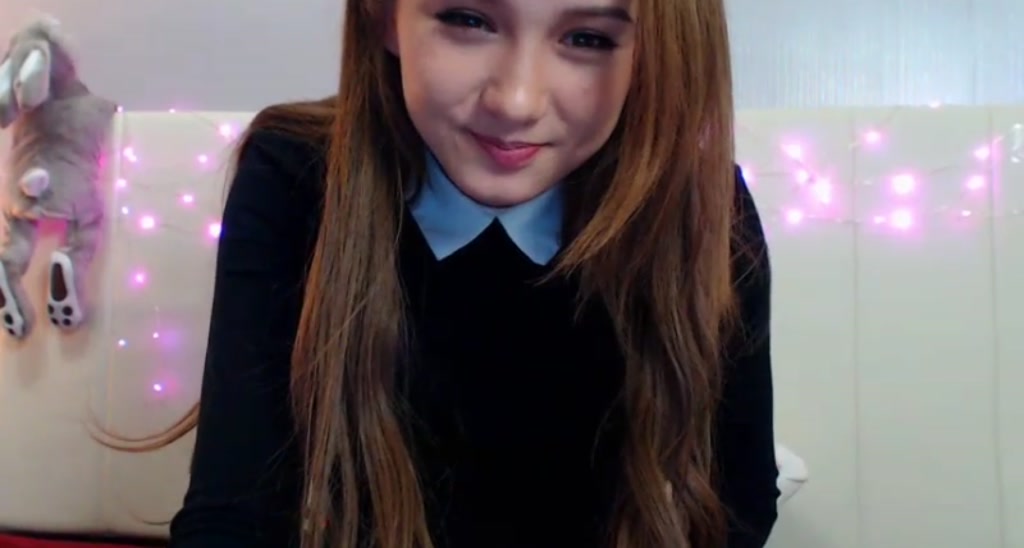 Littlewetgirl video thumbnail