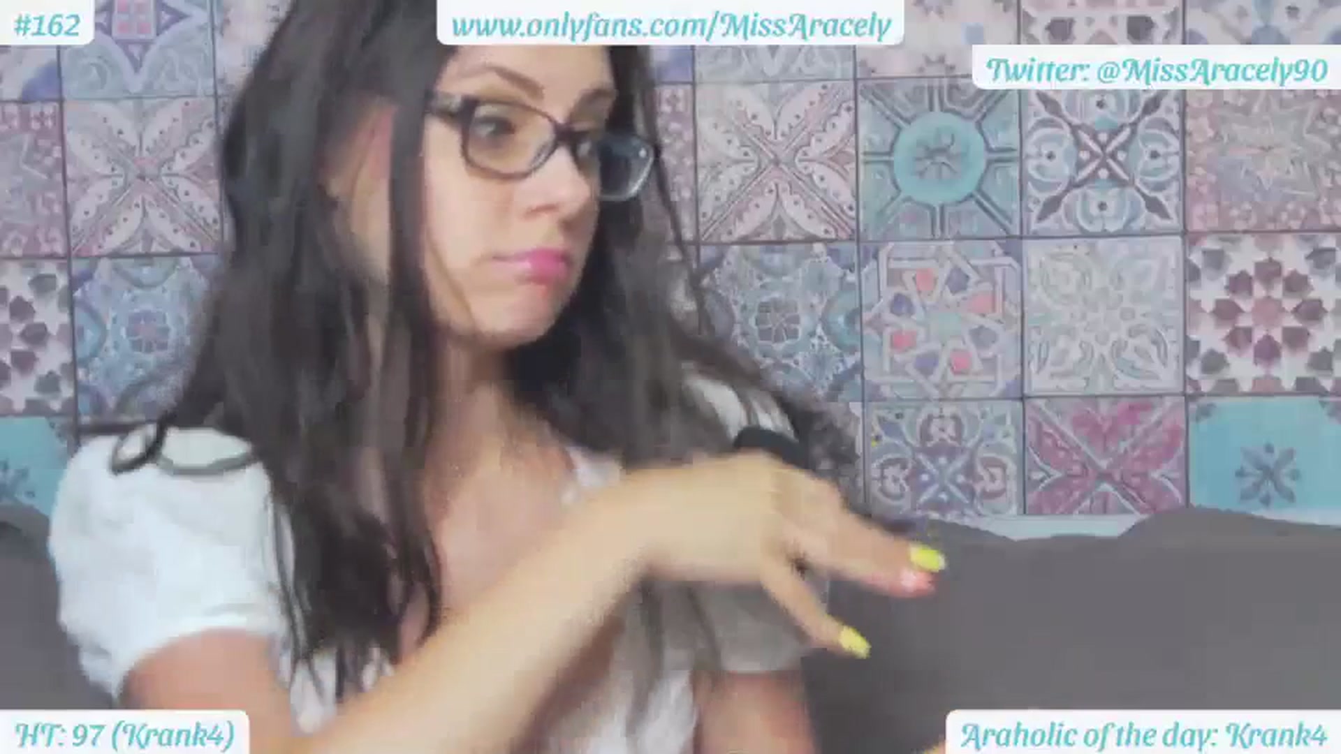 MissAracely video thumbnail
