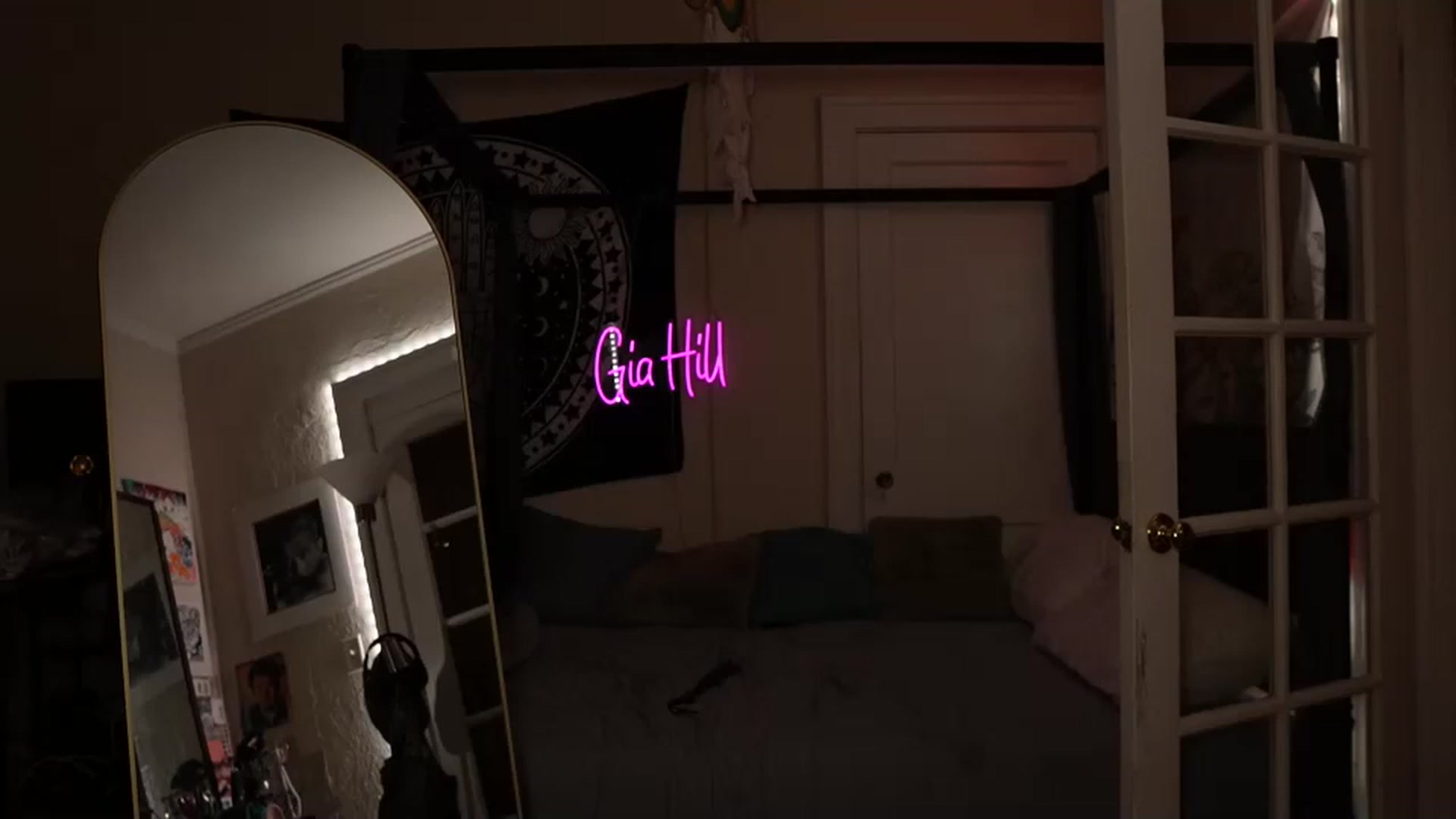 Gia_Hill video thumbnail